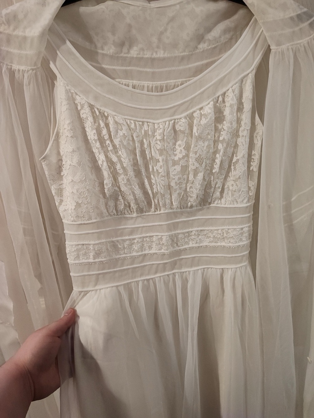 1960s Shadowline  Nightgown Chiffon Lace Lingerie Vintage Sz S - Picture 13 of 16